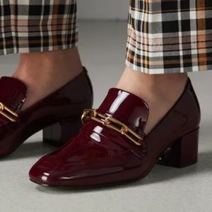 AUTHENTIC BURBERRY PATENT LEATHER LOAFER
